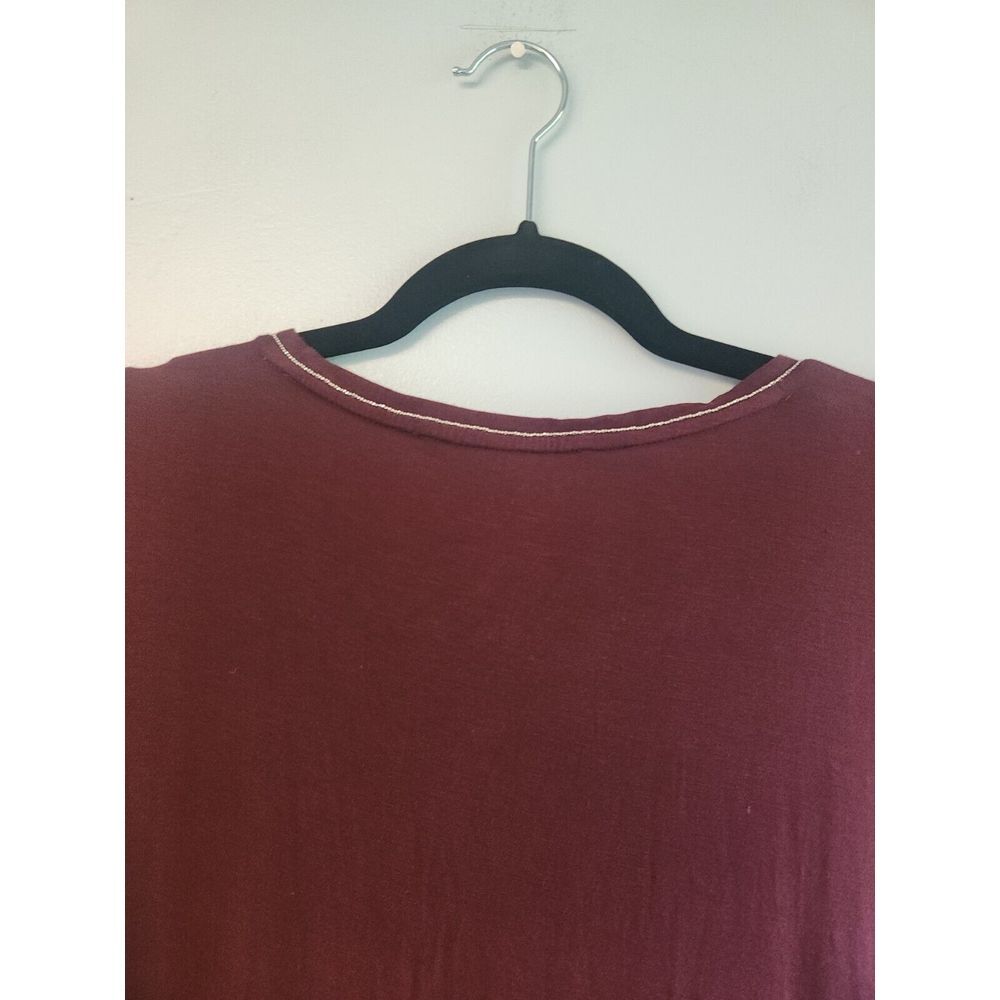 White House Black Market M Burgundy Long Sleeve Ball Chain V-Neck Top - Picture 4 of 5